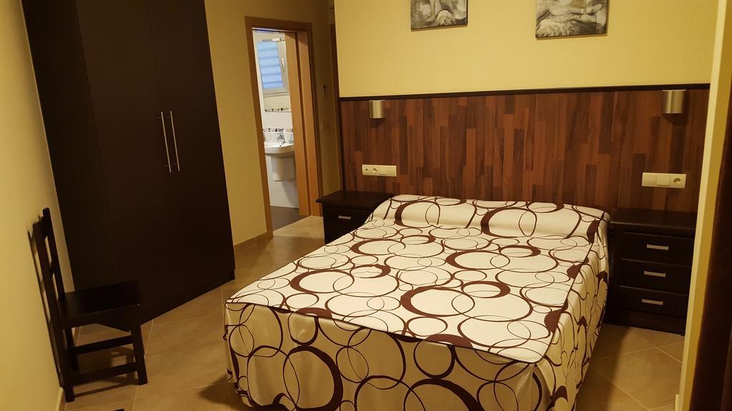 Hostal Dona Manuela Malaga Luaran gambar